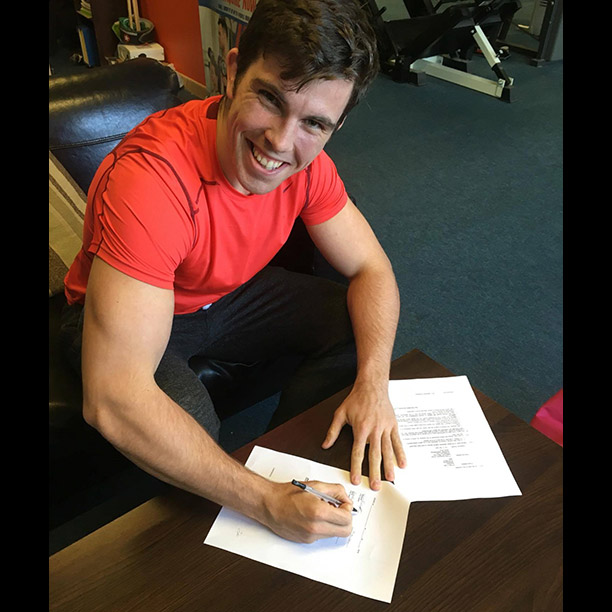 IRISH LIGHT HEAVYWEIGHT JOINS THE FRAY